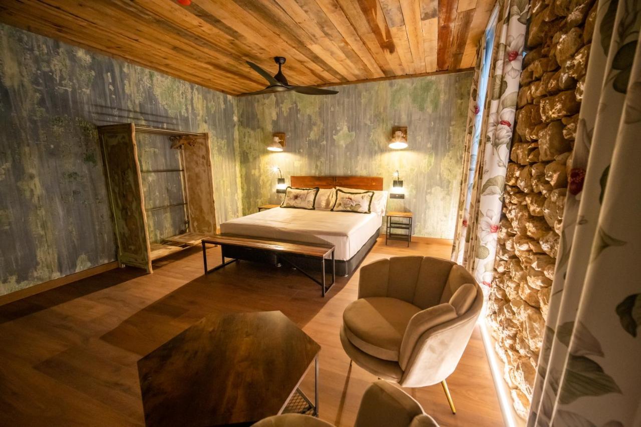 Hotel Somnifabrik Valderrobres Extérieur photo